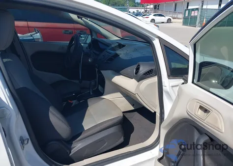 2013 Ford Fiesta S z USA, uszkodzony, nr VIN 3FADP4AJ7DM184180